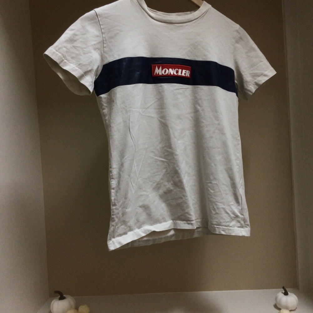 Moncler Tshirt Size L